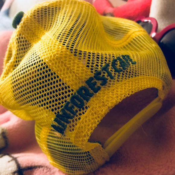 Groovy 🧢 💗 - Picture 3 of 7